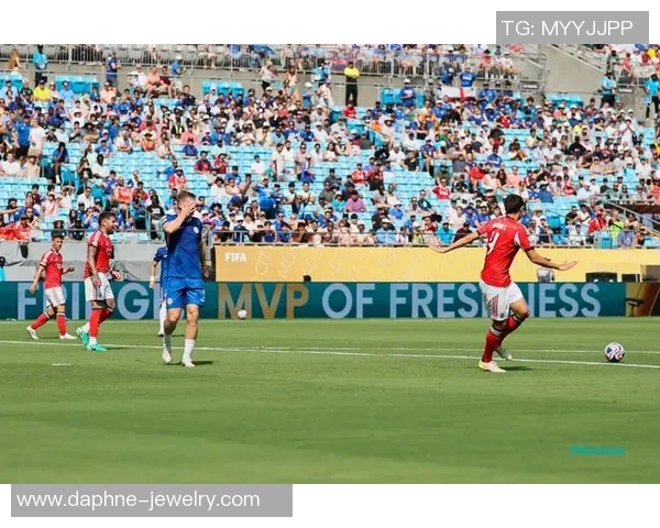 德甲精彩对决切尔西大胜本菲卡乌龙球成比赛转折点战术解析