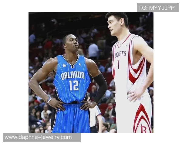 姚明的努力与坚持成就了辉煌的篮球生涯与人生转折的精彩结果