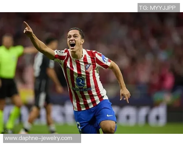 德甲激战曼联逆转马竞全场沸腾精彩瞬间回顾与分析