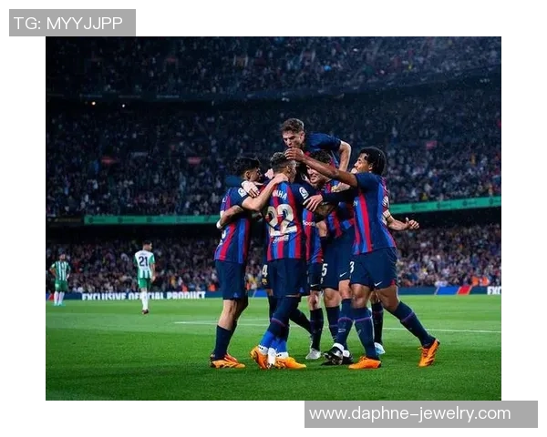 足总杯历史冷门AC米兰与皇马激战成和引发全场震撼 足总杯历史冷门AC米兰与皇马激战成和引发全场震撼