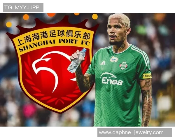 中超热战：本菲卡与巴黎圣日耳曼激战成平局乌龙球引发全场狂欢